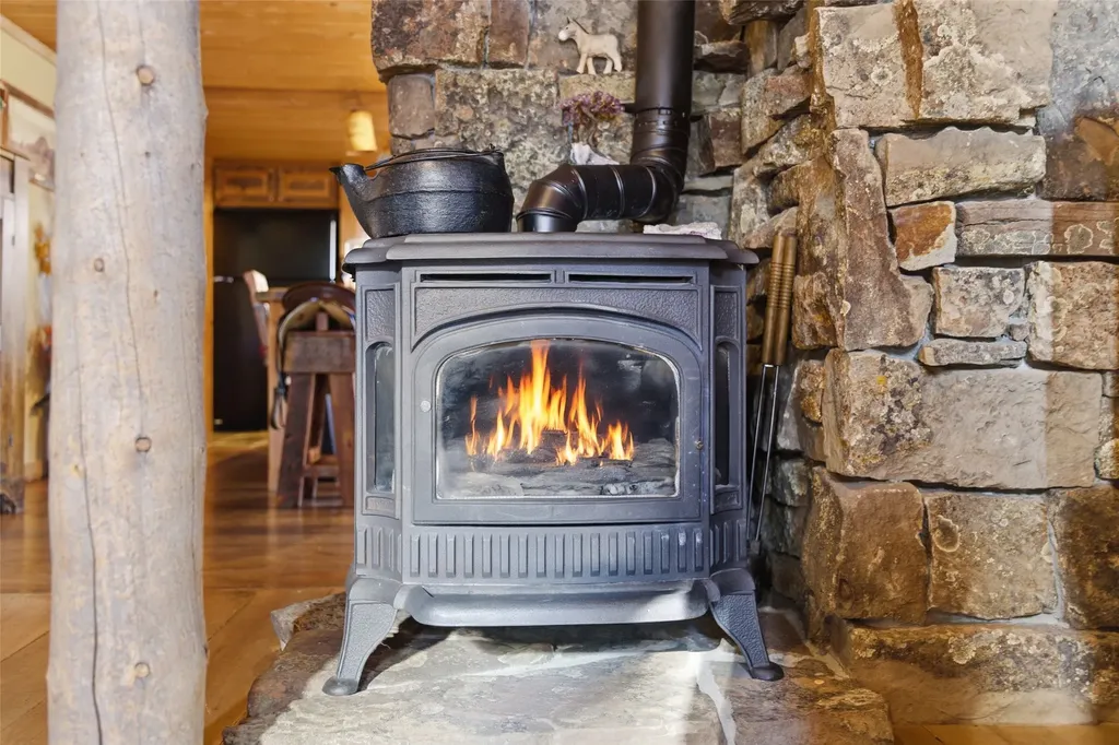 192 Mountain Brook Road Livingston MT 59047