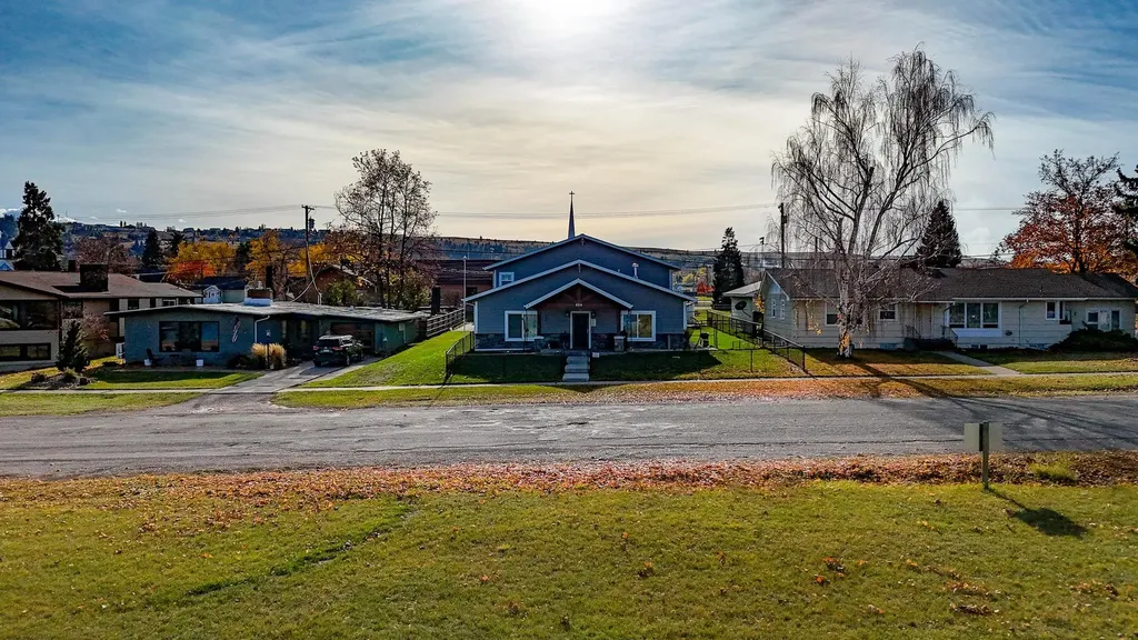 404 3rd Avenue E Polson MT 59860