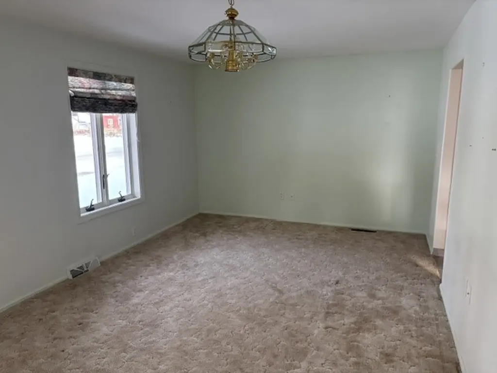 13 S Wisconsin Street Conrad MT 59425