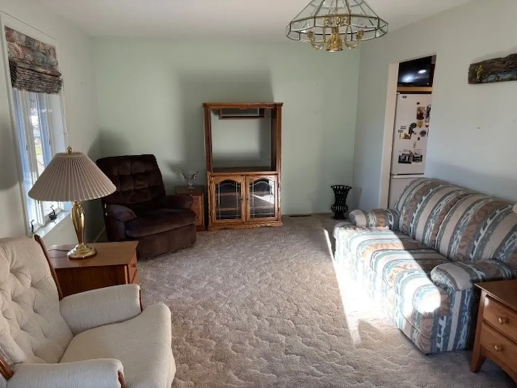 13 S Wisconsin Street Conrad MT 59425