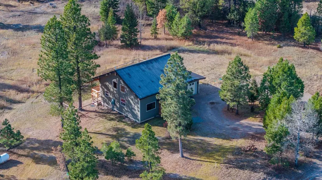 4035 Abe Lincoln Road Lincoln MT 59639