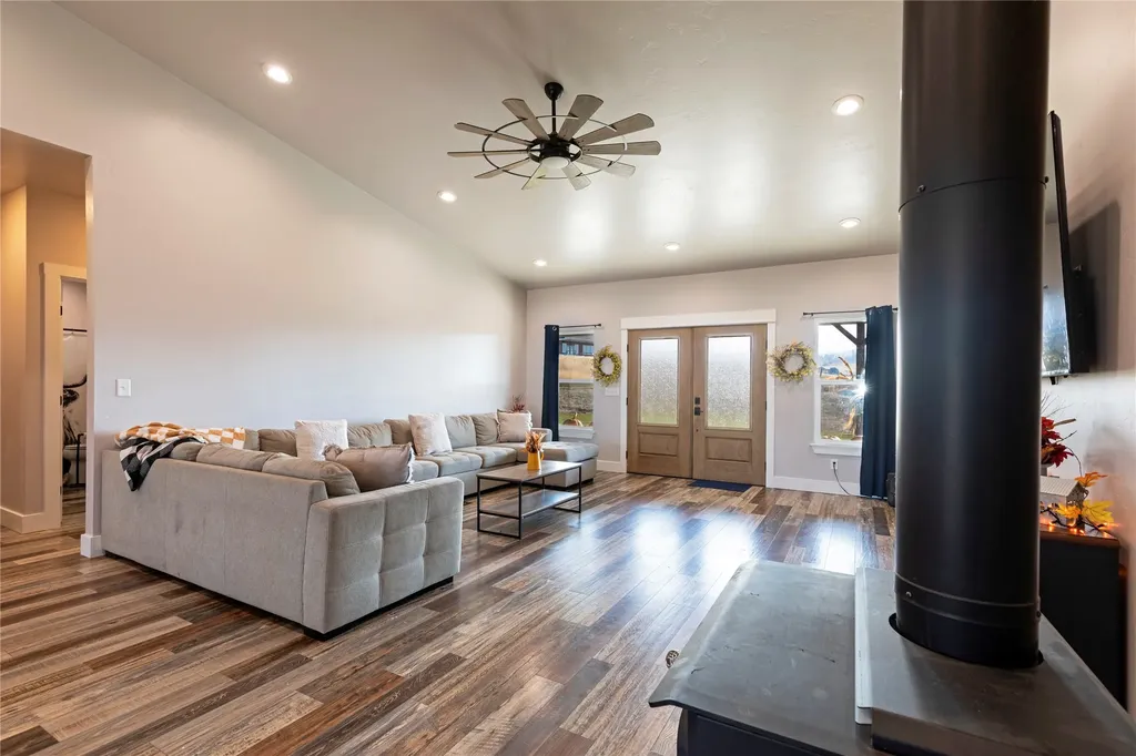 850 Lecoure Lane Stevensville MT 59870