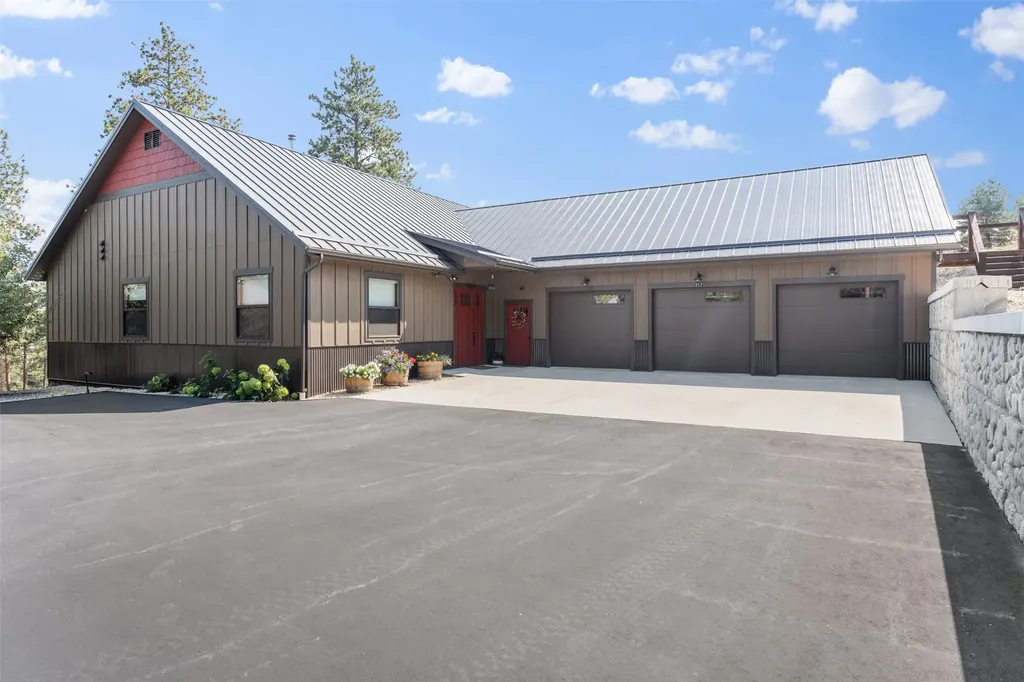 217 Peekaboo Trail Hamilton MT 59840