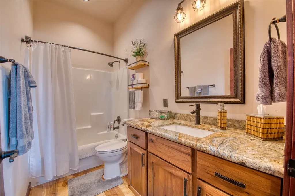 217 Peekaboo Trail Hamilton MT 59840
