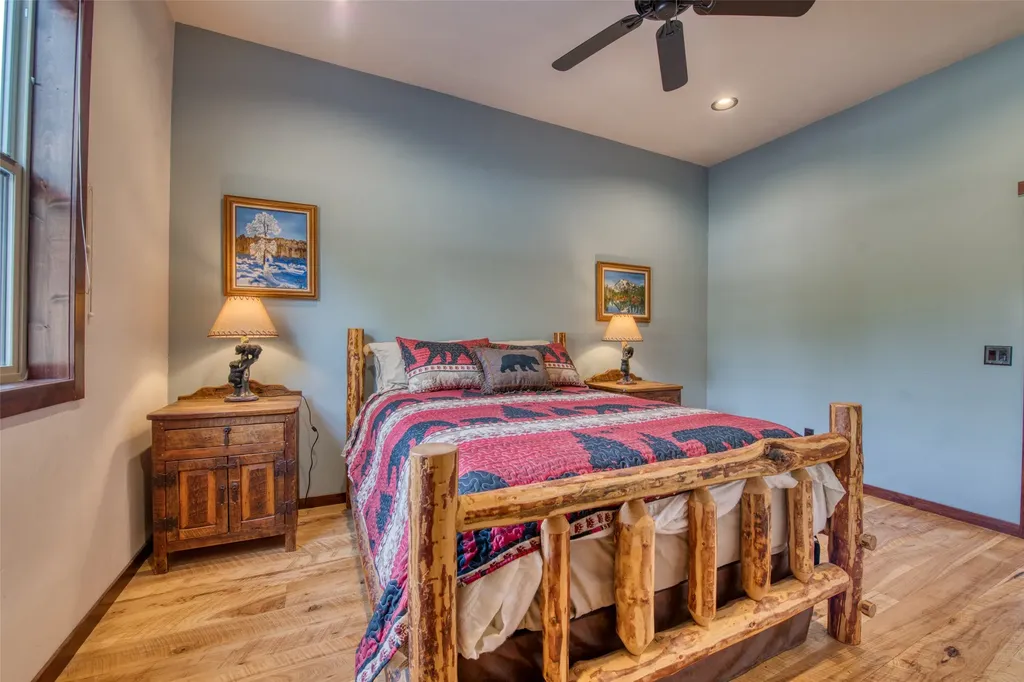 217 Peekaboo Trail Hamilton MT 59840
