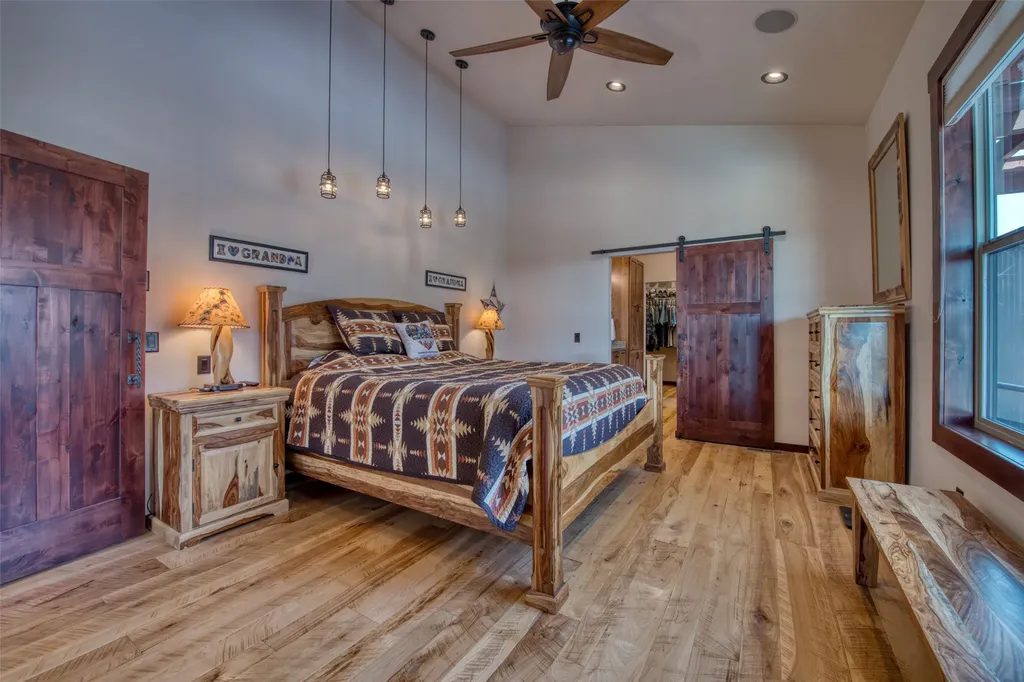 217 Peekaboo Trail Hamilton MT 59840