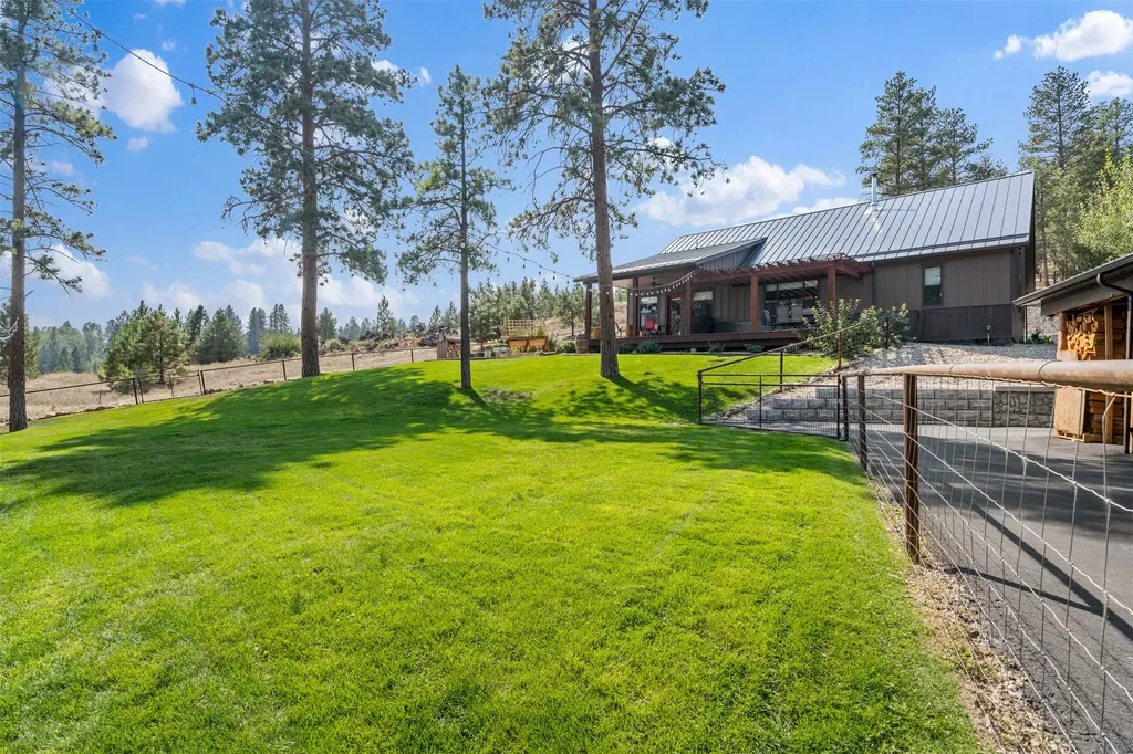 217 Peekaboo Trail Hamilton MT 59840
