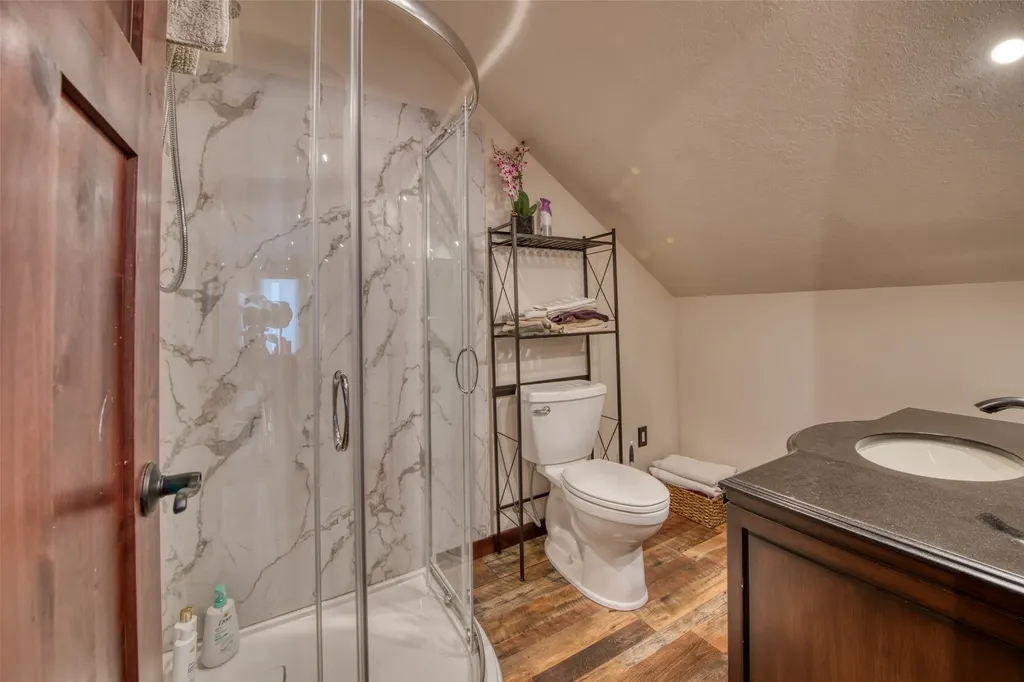 217 Peekaboo Trail Hamilton MT 59840