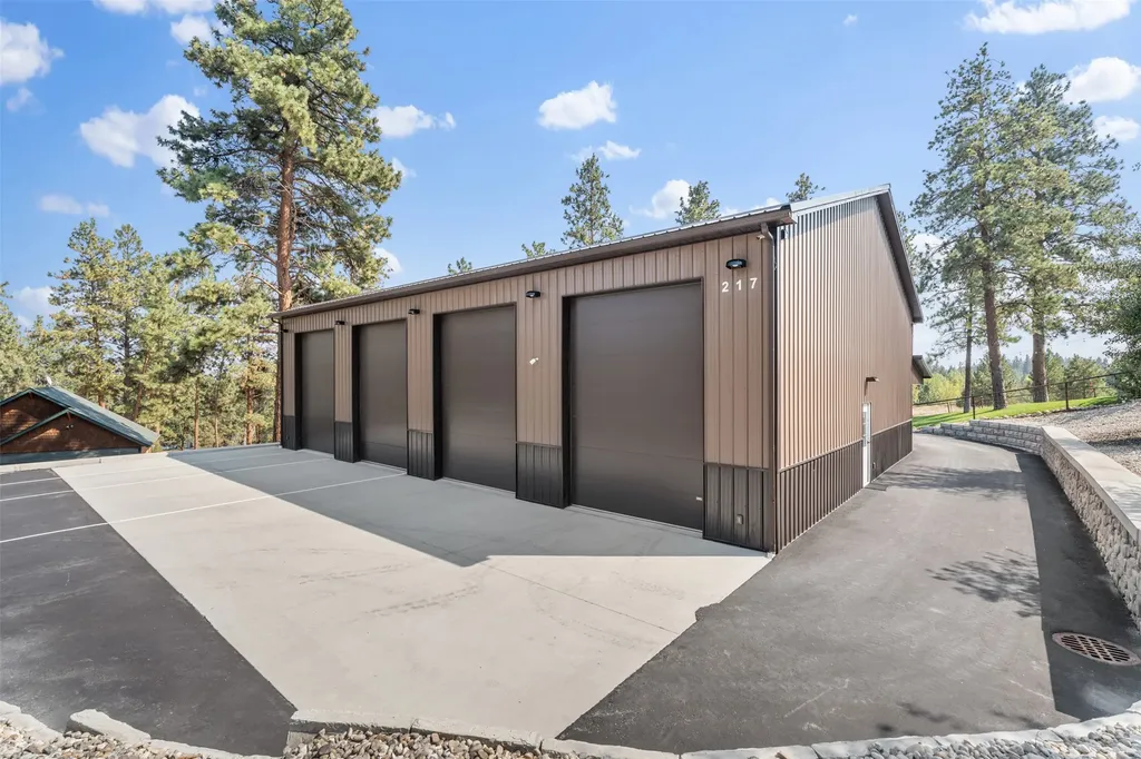 217 Peekaboo Trail Hamilton MT 59840