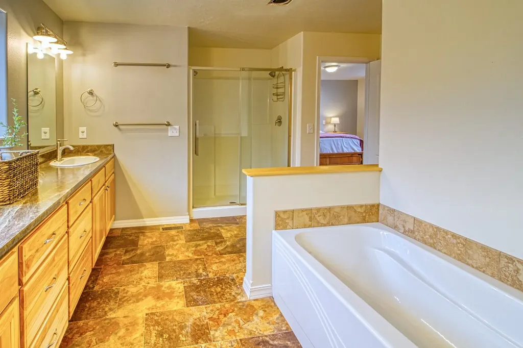 951 Summit View Way Stevensville MT 59870