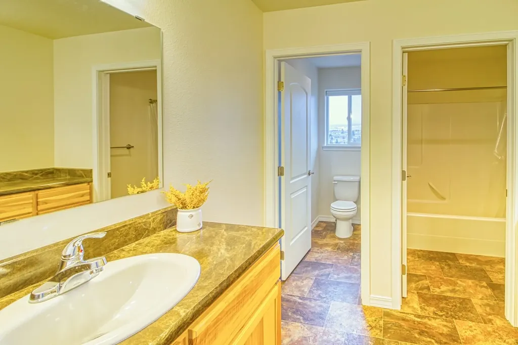 951 Summit View Way Stevensville MT 59870