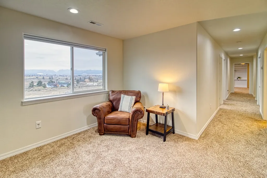 951 Summit View Way Stevensville MT 59870