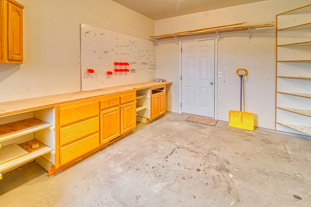 951 Summit View Way Stevensville MT 59870