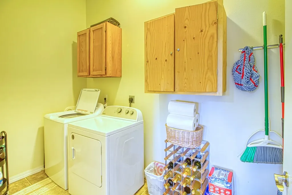 951 Summit View Way Stevensville MT 59870