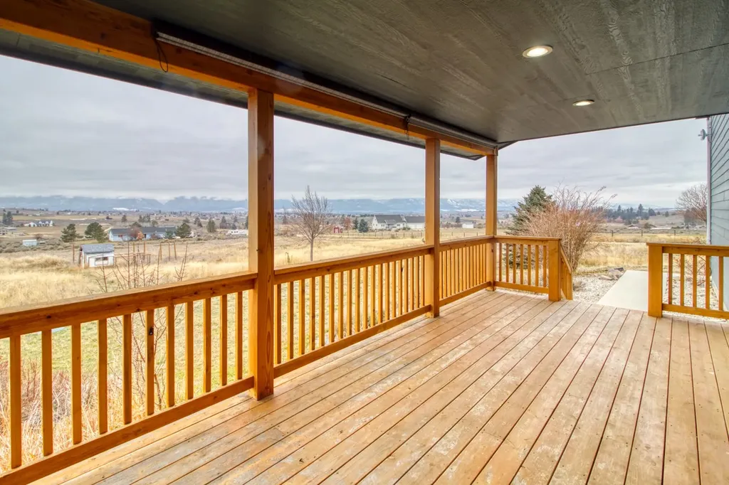 951 Summit View Way Stevensville MT 59870