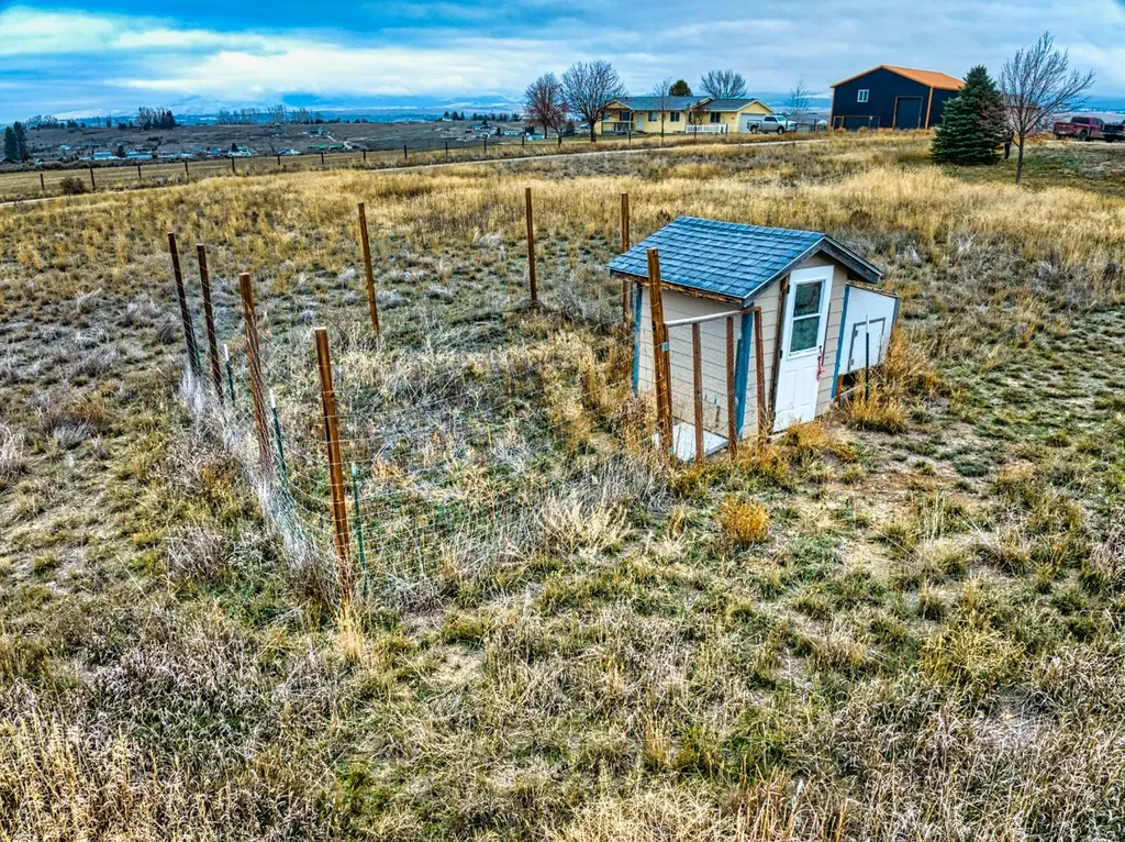 951 Summit View Way Stevensville MT 59870