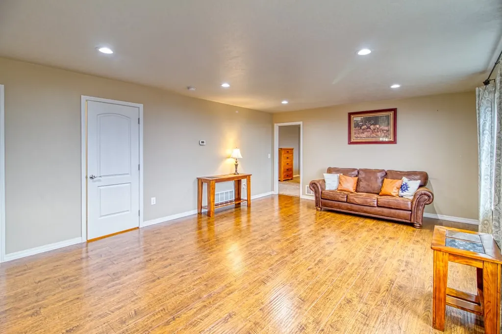 951 Summit View Way Stevensville MT 59870