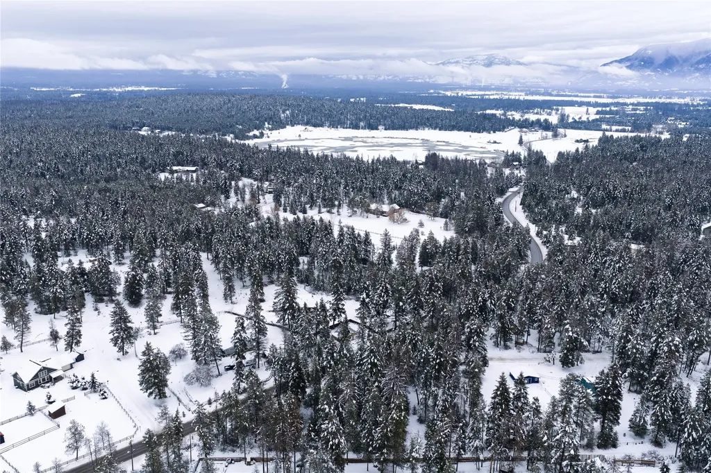 272/268 Moose Trail Whitefish MT 59937