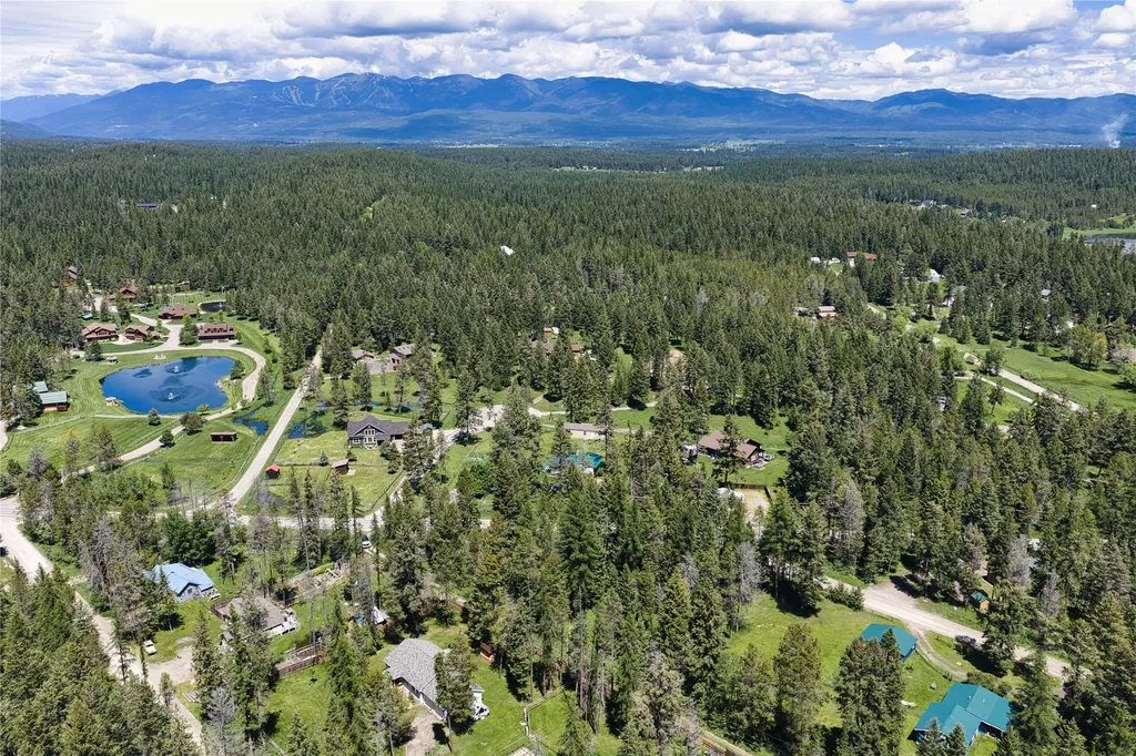 272/268 Moose Trail Whitefish MT 59937