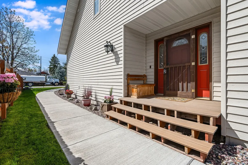 711 Park Avenue Whitefish MT 59937