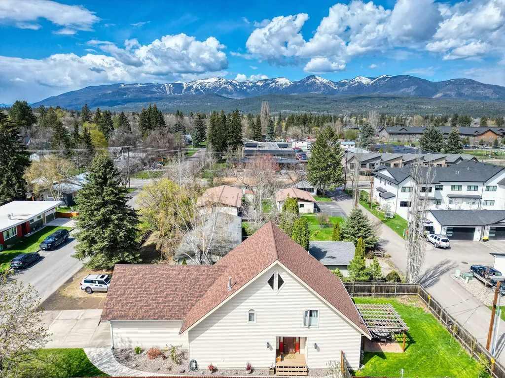 711 Park Avenue Whitefish MT 59937