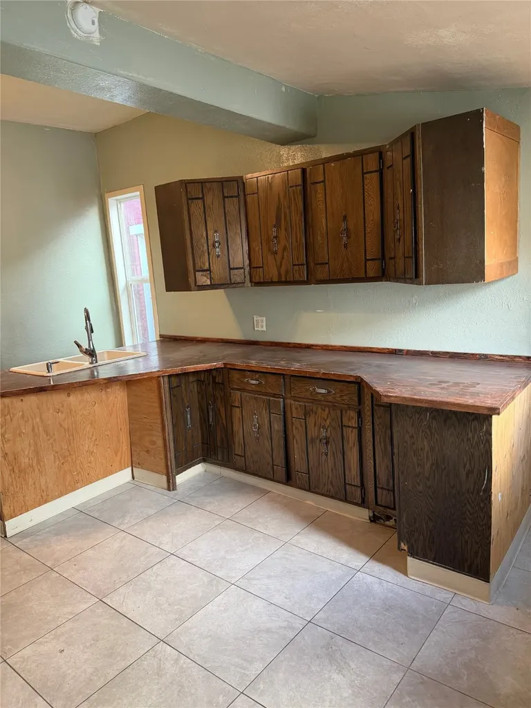 527 W Park Street Butte MT 59701