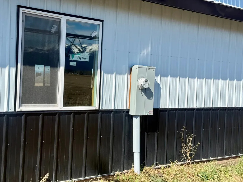 2397 Lower Valley Road Kalispell MT 59901