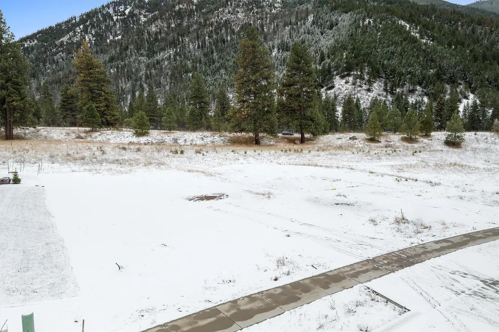 825 Anglers Bend Way Missoula MT 59802