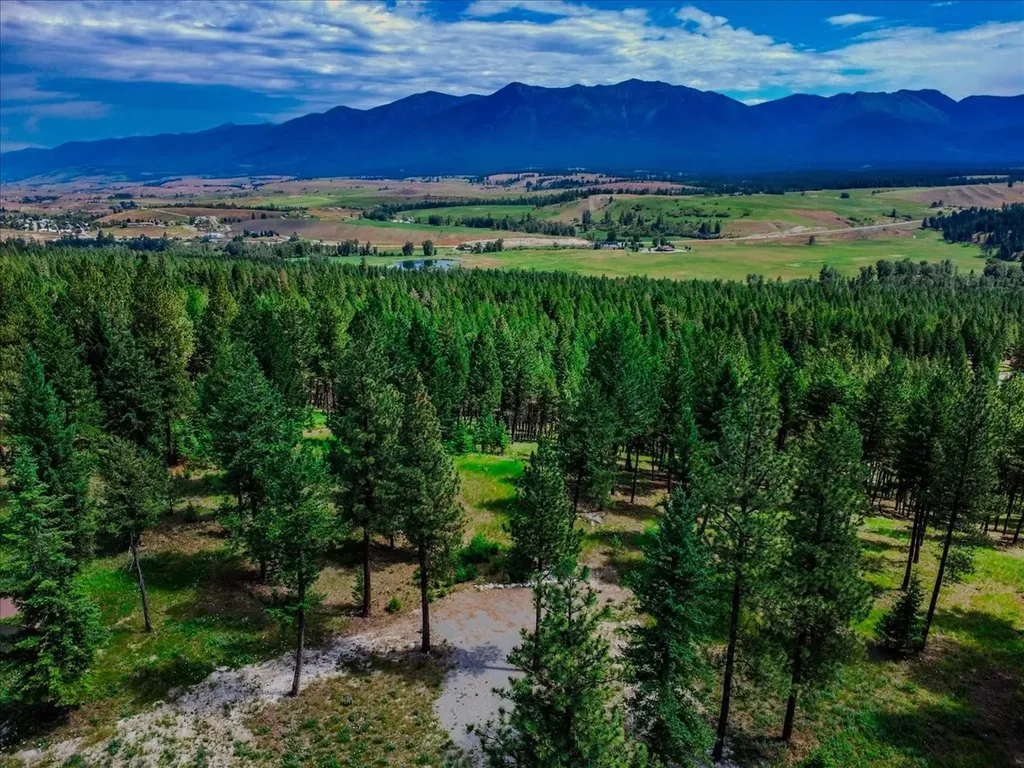734 Hillandale Trail Eureka MT 59917
