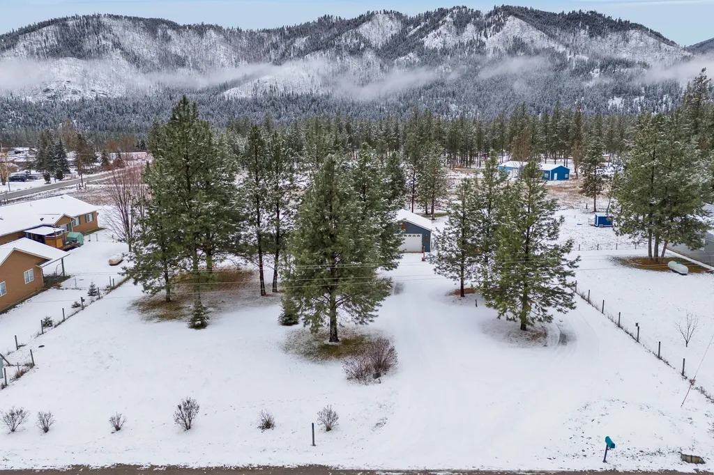 51 Brockway Lane Superior MT 59872