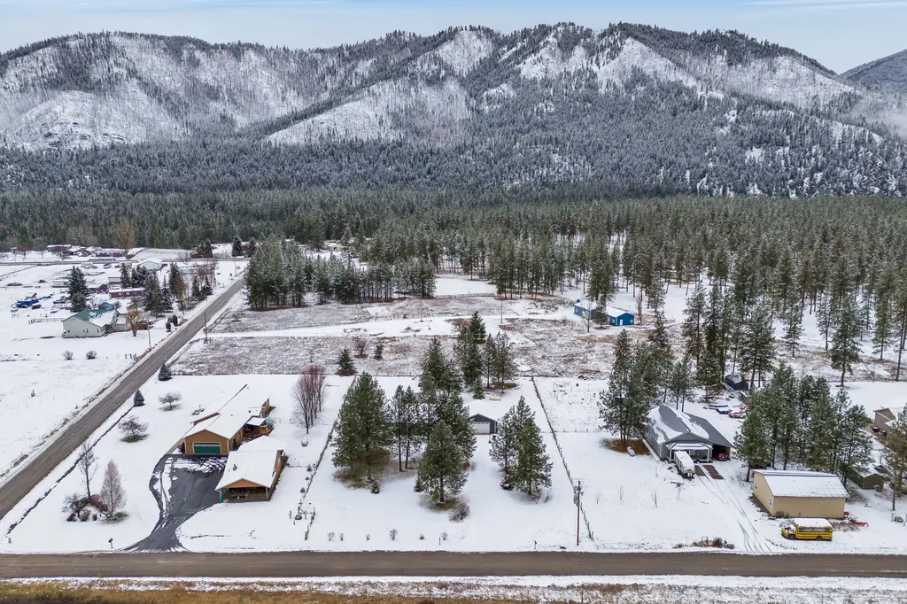 51 Brockway Lane Superior MT 59872