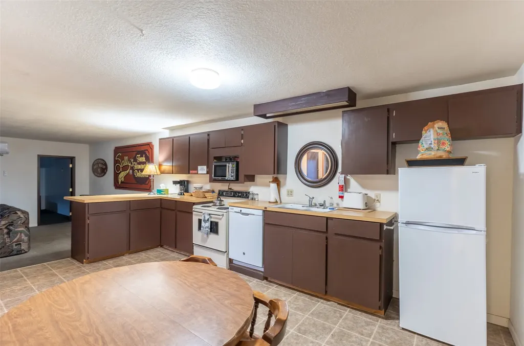 27 Central Avenue Whitefish MT 59937