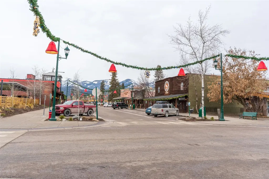27 Central Avenue Whitefish MT 59937