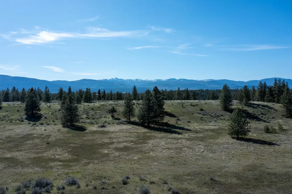 2650 Sophie Lake Road Eureka MT 59917