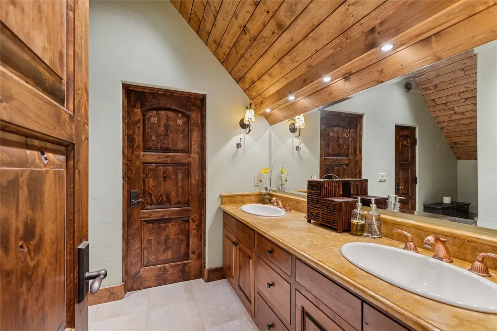 231 Arrowhead Drive Whitefish MT 59937