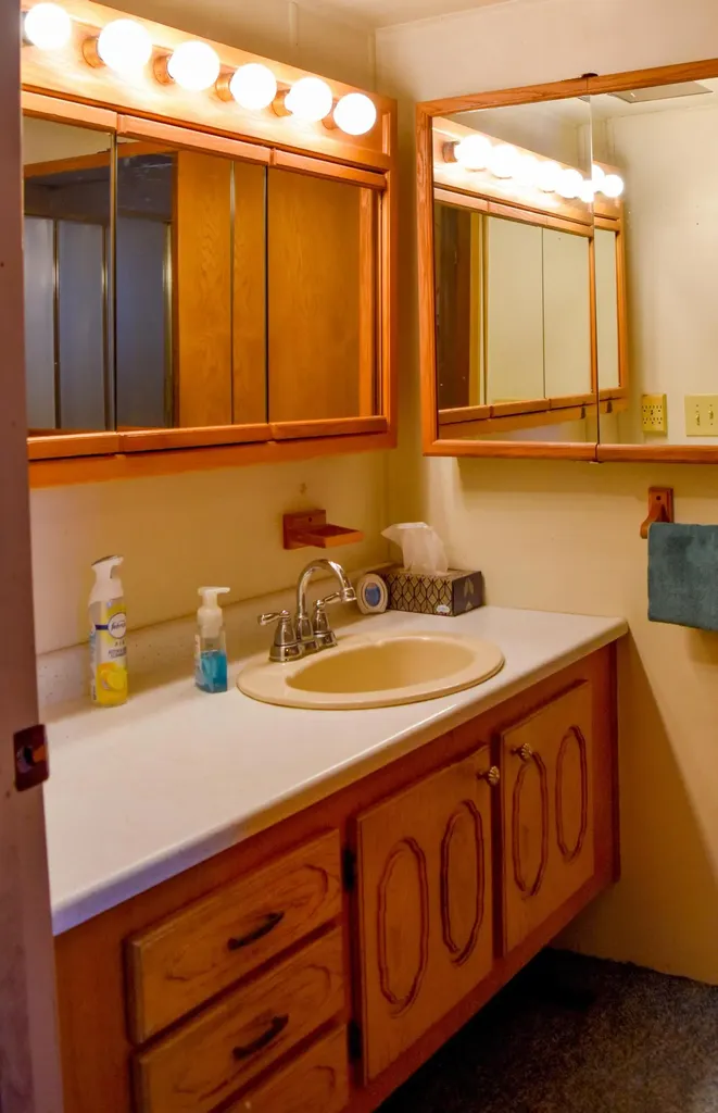 35601 Rocky Point Road Polson MT 59860