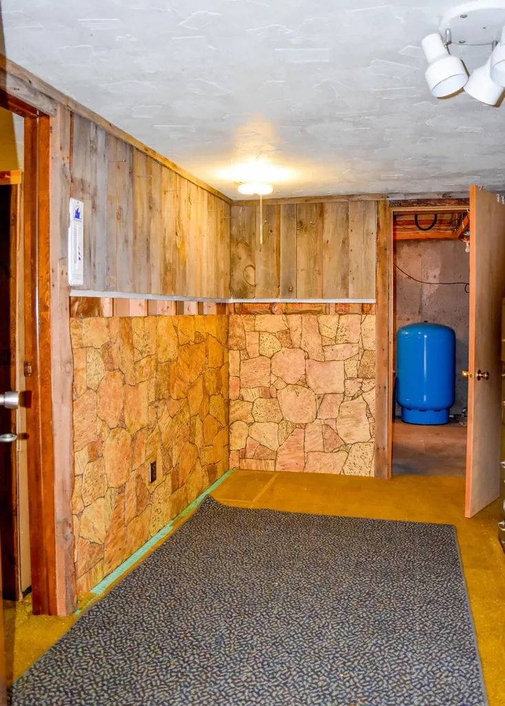 35601 Rocky Point Road Polson MT 59860