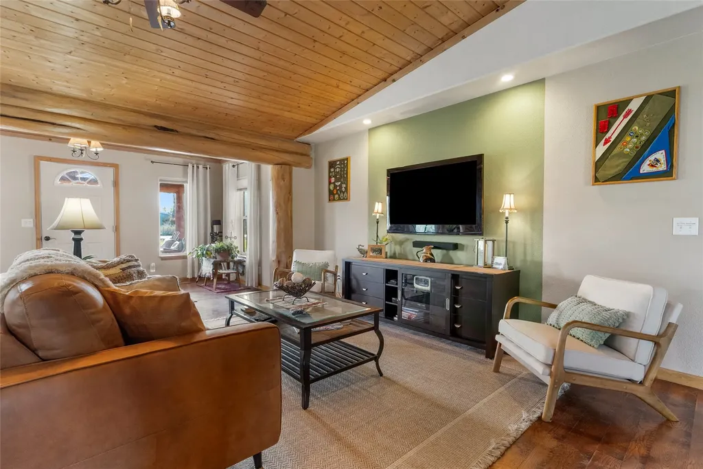 344 Harold Lane Corvallis MT 59828