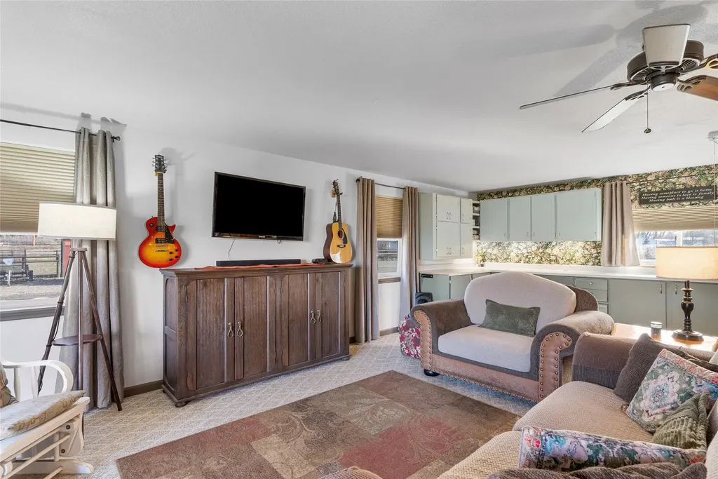 344 Harold Lane Corvallis MT 59828