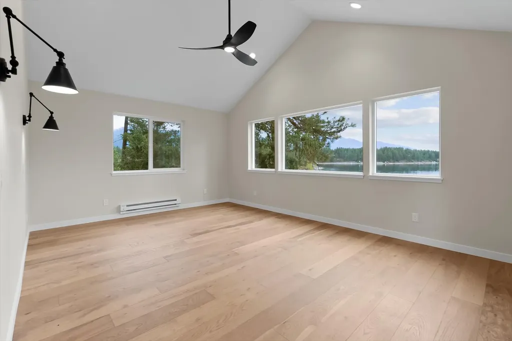 1844 Echo Cabin Loop Bigfork MT 59911
