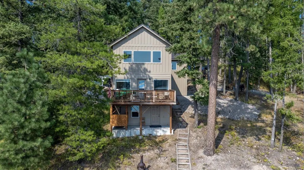 1844 Echo Cabin Loop Bigfork MT 59911