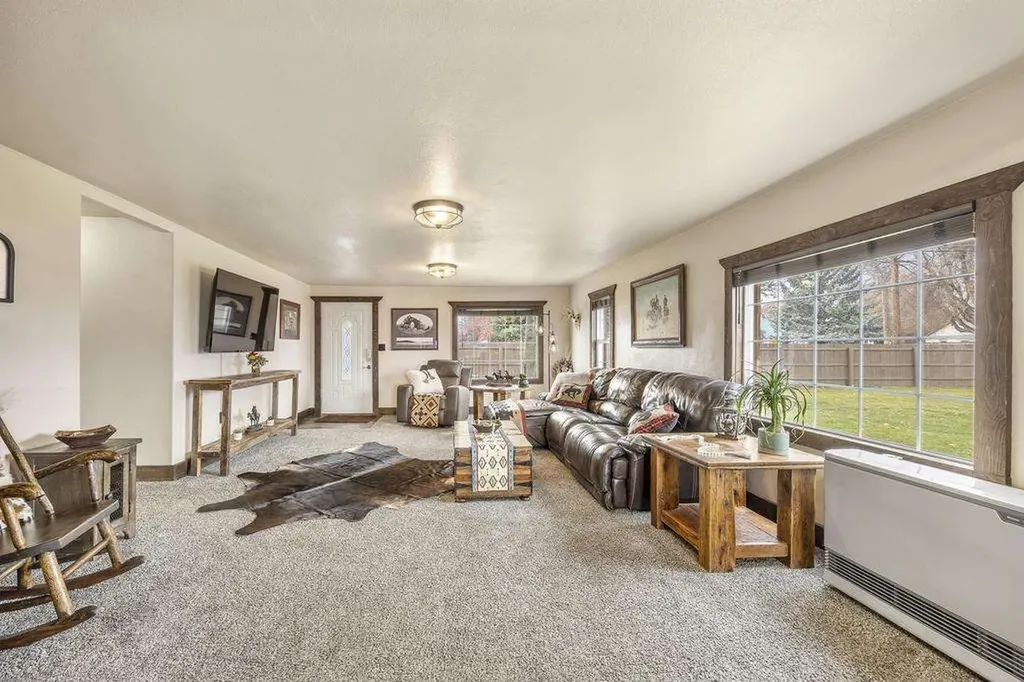 134 Daly Avenue Hamilton MT 59840