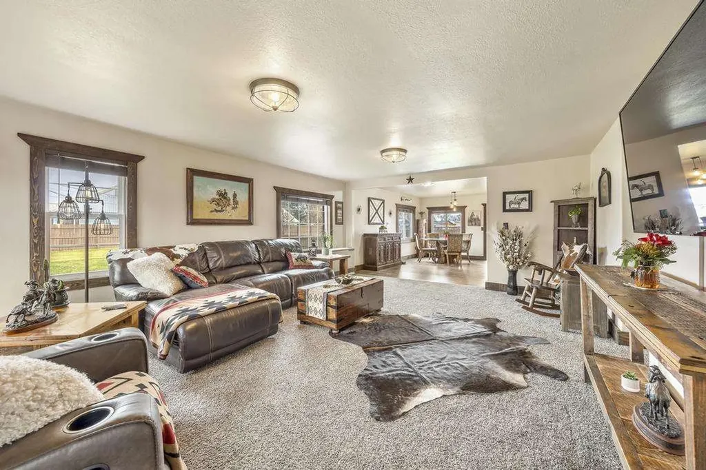 134 Daly Avenue Hamilton MT 59840