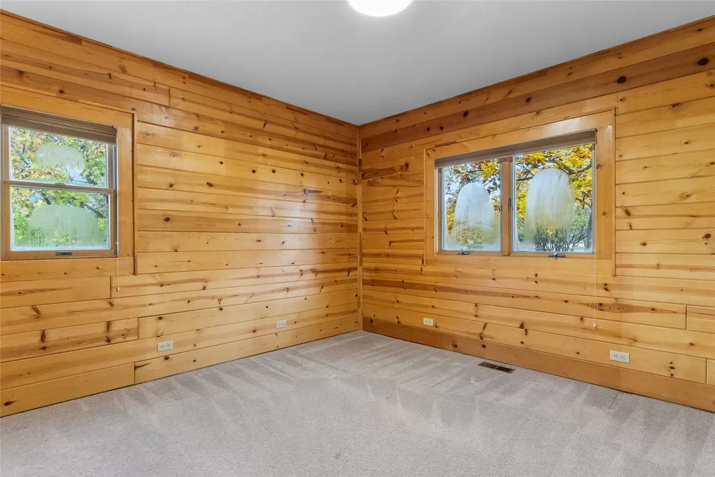 633 Groff Lane Stevensville MT 59870