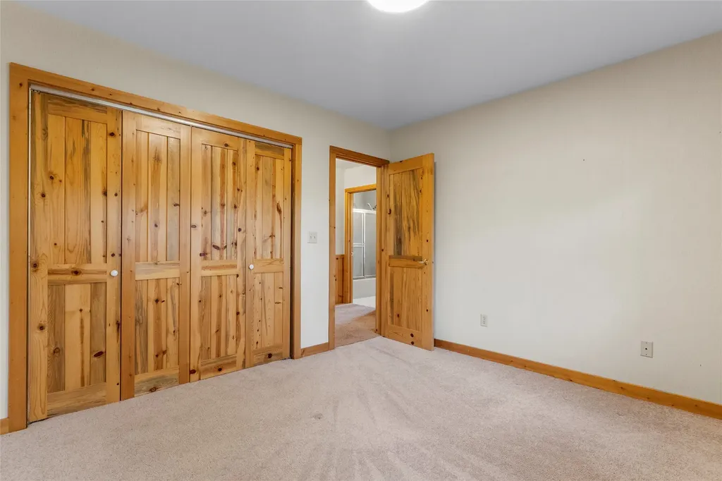 633 Groff Lane Stevensville MT 59870