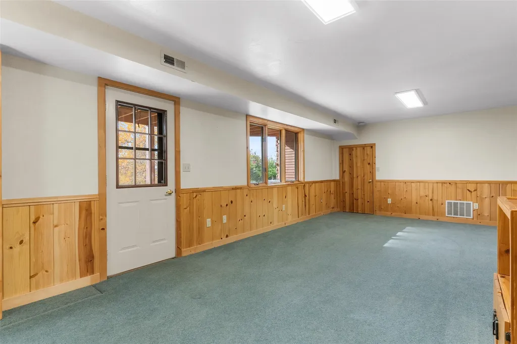 633 Groff Lane Stevensville MT 59870