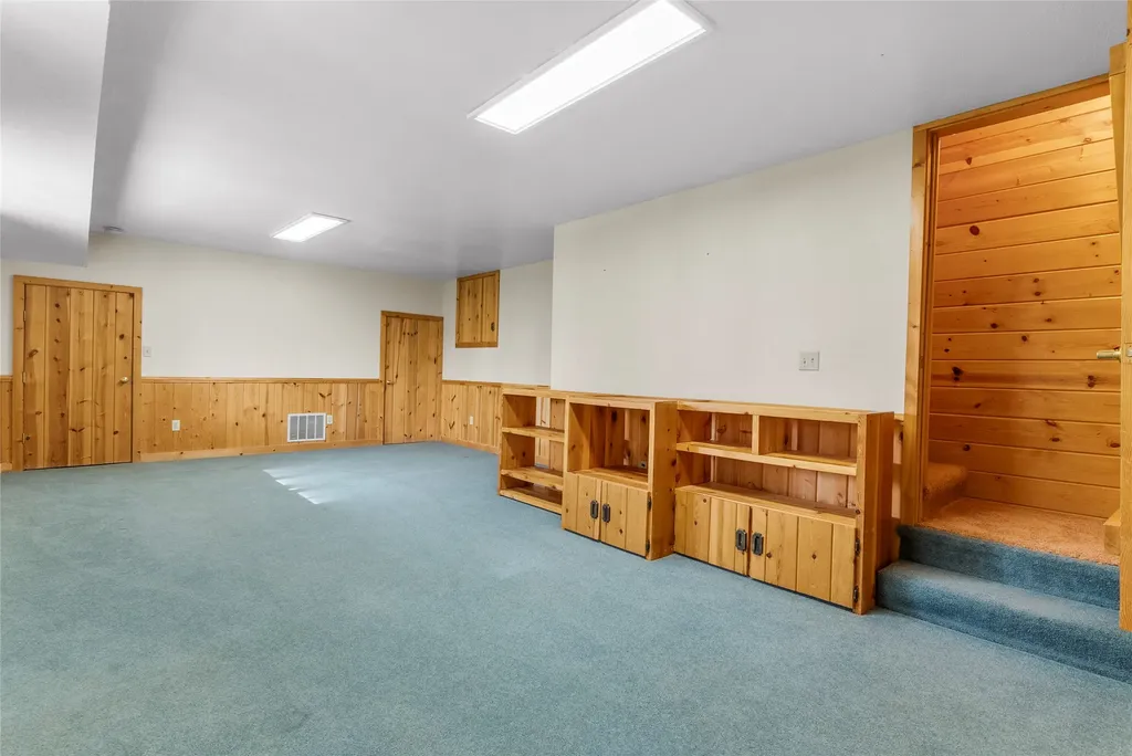 633 Groff Lane Stevensville MT 59870