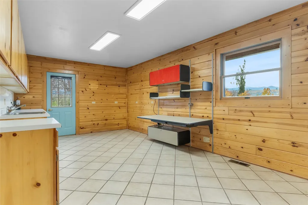 633 Groff Lane Stevensville MT 59870