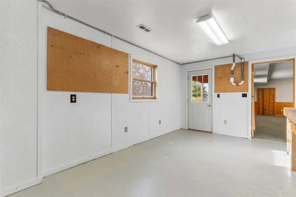 633 Groff Lane Stevensville MT 59870