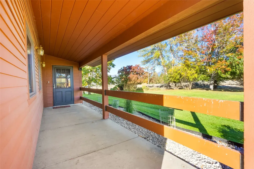 633 Groff Lane Stevensville MT 59870